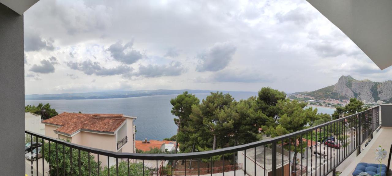 Rake Apartment Omis Exterior photo